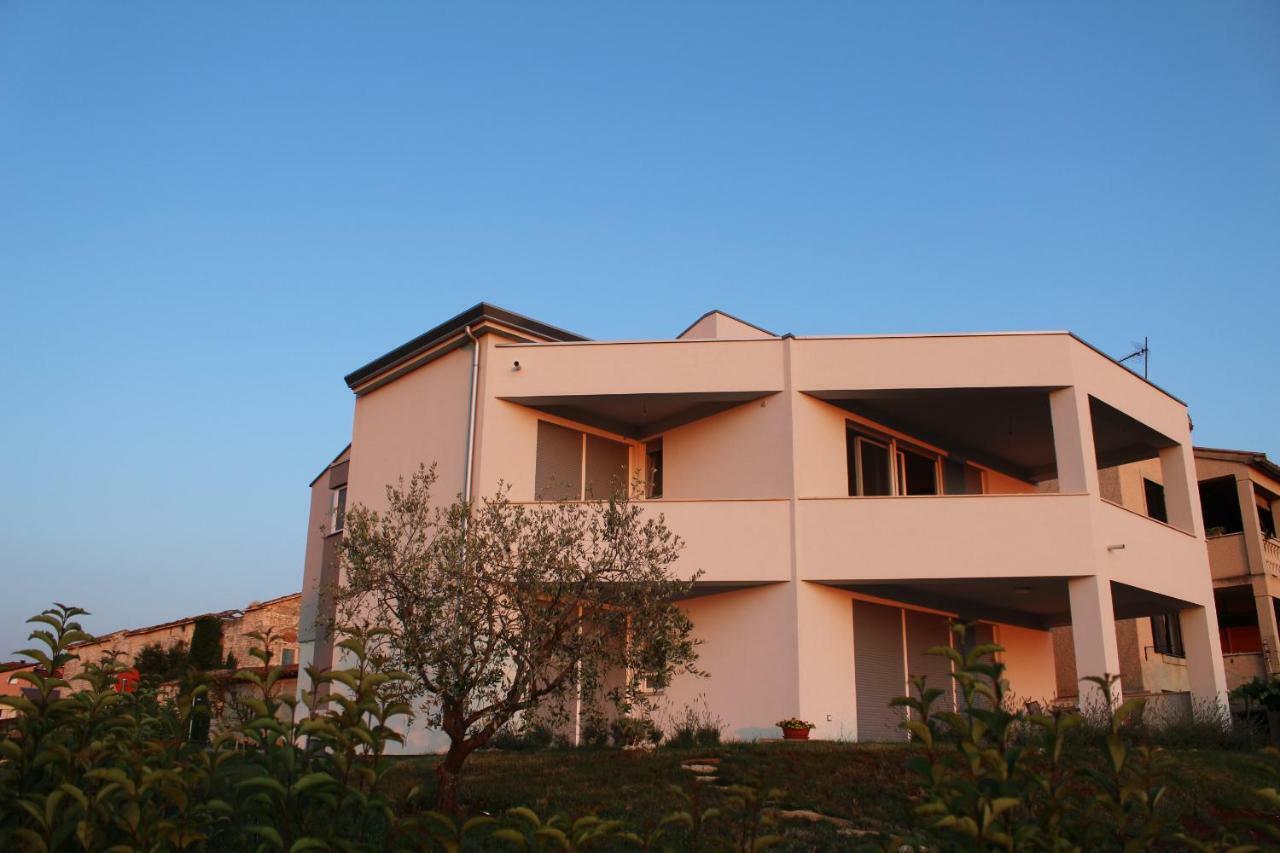 Apartment Fiorella Poreč Eksteriør bilde